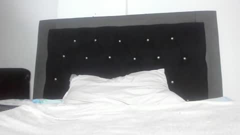 VioletaDums online show from March 10, 2025, 6:27 am