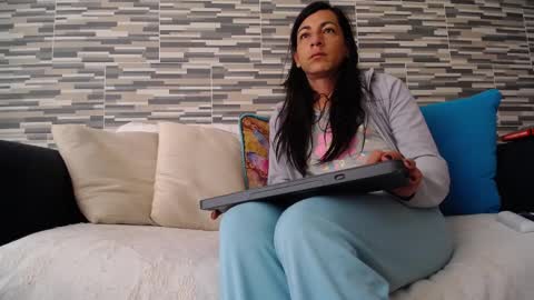Violeta Gmez online show from November 2, 2025, 11:56 am