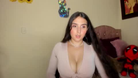 Jimena online show from October 2, 2025, 11:01 pm