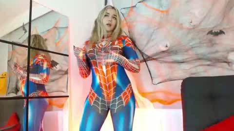 Violeta online show from October 23, 2025, 5:01 pm