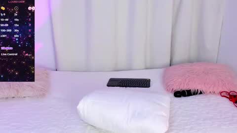 Violeta online show from February 21, 2025, 3:21 pm