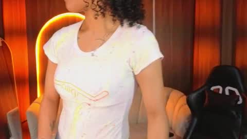 violeth_b online show from February 2, 2026, 12:59 pm