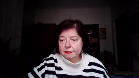 Snapshot of violetpulse chatting on February 8, 2026, 8:18 am violetpulse online show from February 8, 2026, 8:18 am