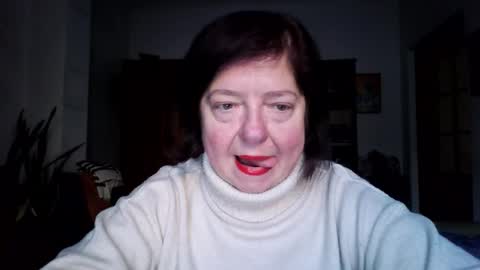 Snapshot of violetpulse chatting on February 10, 2026, 1:48 pm violetpulse online show from February 10, 2026, 1:48 pm