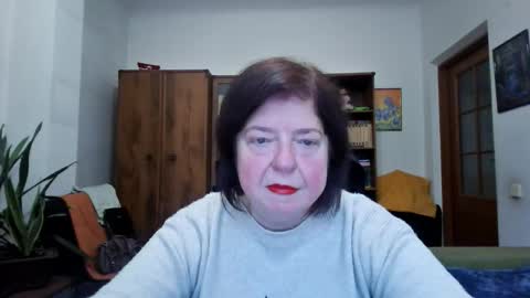 Snapshot of violetpulse chatting on February 26, 2026, 11:31 am violetpulse online show from February 26, 2026, 11:31 am