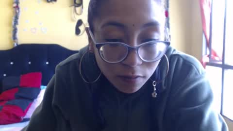 Violet777  online show from January 5, 2026, 5:27 pm