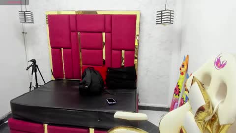 Snapshot of violetsmith_3 chatting on October 21, 2025, 11:22 am Violeta  online show from October 21, 2025, 11:22 am