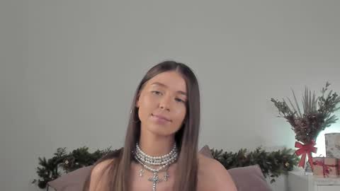 violetta_finch online show from January 12, 2025, 5:22 pm