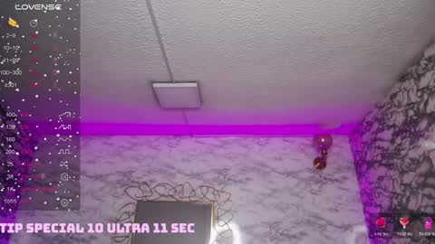 Violetta  online show from January 18, 2025, 1:29 pm