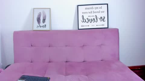 ViolettaBaker online show from January 30, 2025, 4:55 pm