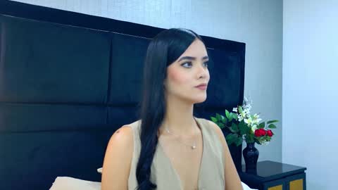 Snapshot of violettjhonson chatting on January 15, 2026, 8:12 pm ViolettJhonson online show from January 15, 2026, 8:12 pm