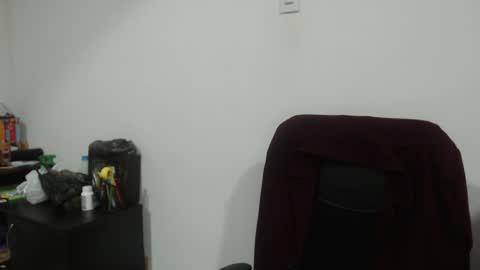 Jhon online show from April 30, 2026, 7:04 am