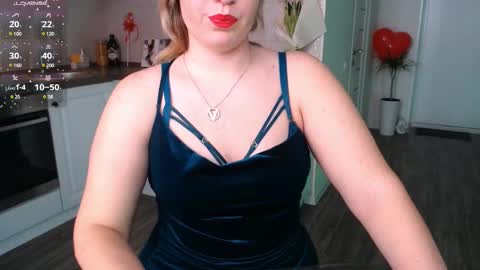 Snapshot of vip_juicy chatting on February 19, 2025, 8:44 am  VelvettTime  online show from February 19, 2025, 8:44 am