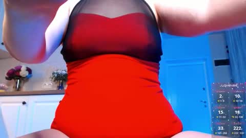 Snapshot of vip_juicy chatting on September 19, 2025, 7:47 pm  VelvettTime  online show from September 19, 2025, 7:47 pm