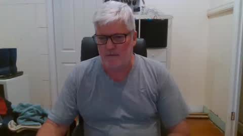 viper654321 online show from January 1, 2025, 8:13 am