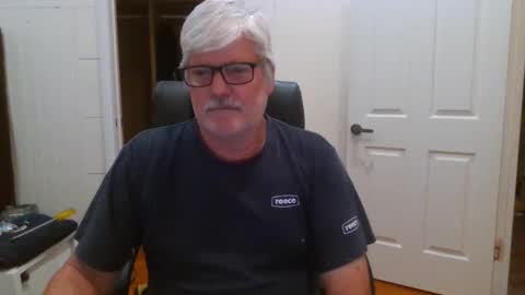 viper654321 online show from September 10, 2025, 7:41 am