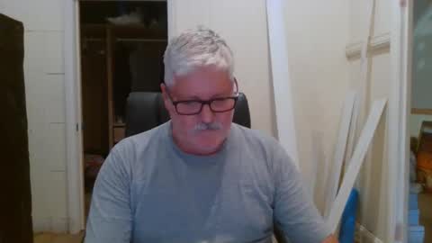 viper654321 online show from January 15, 2026, 7:35 am