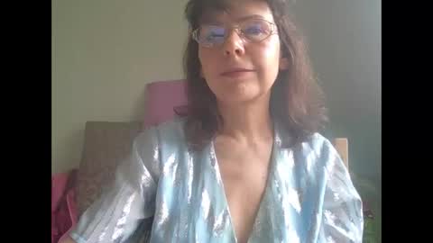 Snapshot of viptarullah chatting on May 18, 2026, 9:37 am ViptarullAh online show from May 18, 2026, 9:37 am