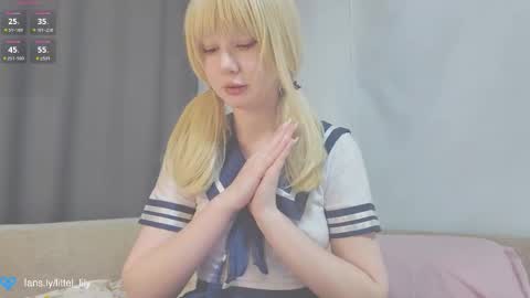 Snapshot of virgiin_lily chatting on October 27, 2025, 4:33 pm  Lily  online show from October 27, 2025, 4:33 pm