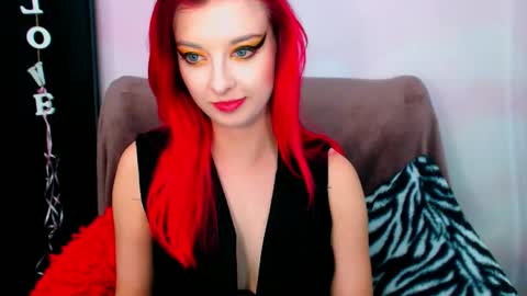 Snapshot of virgiluna chatting on December 20, 2024, 6:02 pm VirginLuna online show from December 20, 2024, 6:02 pm