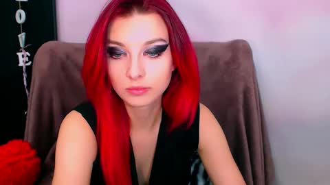Snapshot of virgiluna chatting on February 24, 2025, 12:41 am VirginLuna online show from February 24, 2025, 12:41 am