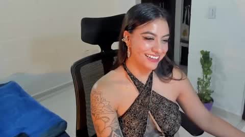 Lu online show from January 19, 2025, 12:17 am