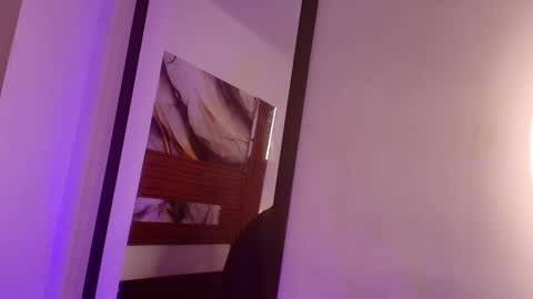 visionjsj online show from October 26, 2025, 6:47 pm