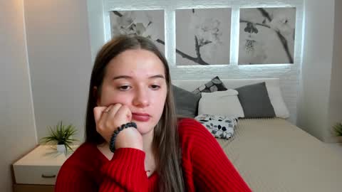 Snapshot of vitajoy_ chatting on December 13, 2024, 6:59 pm Vita online show from December 13, 2024, 6:59 pm