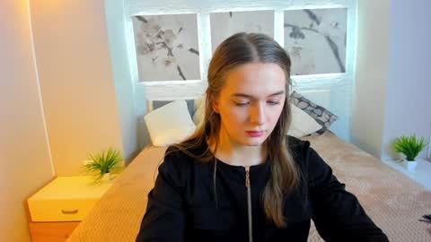 Snapshot of vitajoy_ chatting on December 20, 2024, 4:04 pm Vita online show from December 20, 2024, 4:04 pm