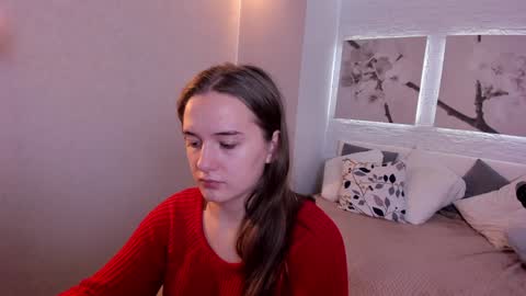 Snapshot of vitajoy_ chatting on December 22, 2024, 3:55 pm Vita online show from December 22, 2024, 3:55 pm