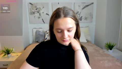 Snapshot of vitajoy_ chatting on February 7, 2025, 4:03 pm Vita online show from February 7, 2025, 4:03 pm