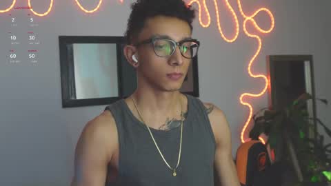 VITO BENZ online show from October 7, 2025, 12:30 am