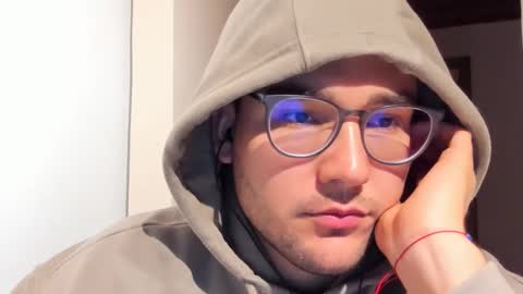 Vito Ferrer online show from February 27, 2025, 1:48 am