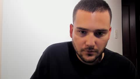 Vito Ferrer online show from March 12, 2025, 11:22 pm