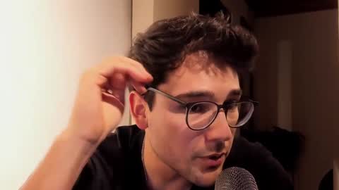 Vito Ferrer online show from September 24, 2025, 11:52 pm