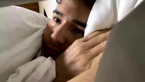 Vito Ferrer online show from October 11, 2025, 10:03 am