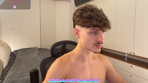 vitoraugustoxxx online show from December 19, 2025, 12:23 pm