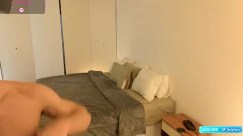 vitoraugustoxxx online show from March 26, 2026, 3:39 pm