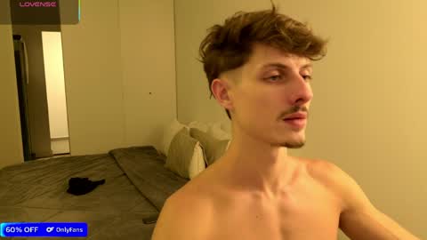 vitoraugustoxxx online show from April 2, 2026, 7:44 pm