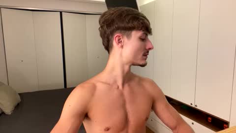 vitoraugustoxxx online show from May 26, 2026, 7:54 pm