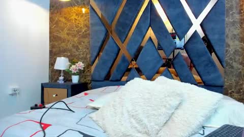 Snapshot of vittoria_conti_ chatting on November 28, 2025, 5:15 pm vittoria online show from November 28, 2025, 5:15 pm