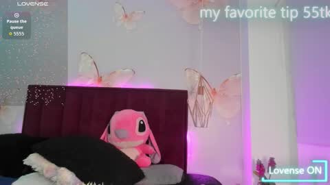 Viviana  online show from March 6, 2026, 1:24 am