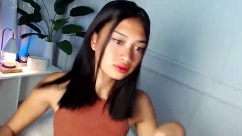 Vivian online show from January 25, 2025, 10:18 pm