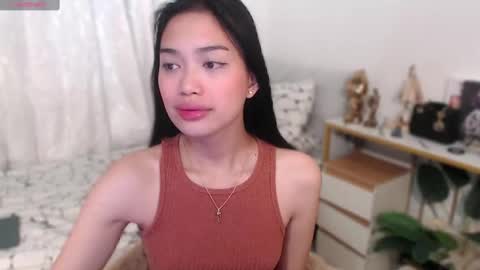 Vivian online show from January 12, 2026, 1:44 am