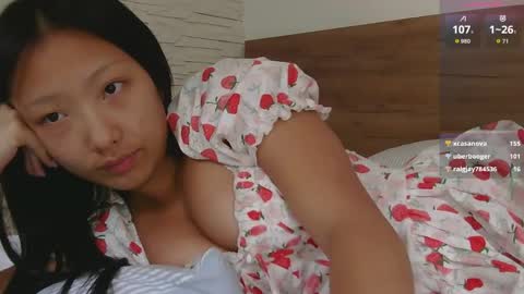 Snapshot of vivianwinters chatting on May 11, 2026, 4:04 pm vivianwinters online show from May 11, 2026, 4:04 pm