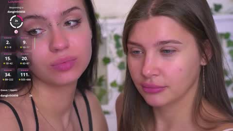 Snapshot of vivid_girls chatting on February 20, 2026, 7:32 am Nelly and Mari online show from February 20, 2026, 7:32 am