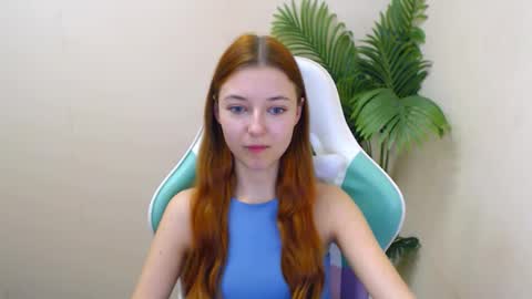 Vivien online show from January 29, 2025, 9:39 pm