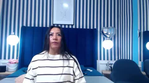 Vivian  online show from February 21, 2026, 1:12 pm