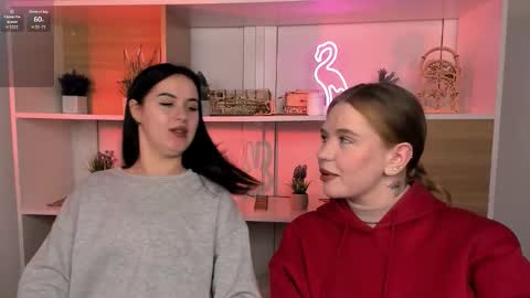 vivy_star online show from November 22, 2025, 7:13 pm