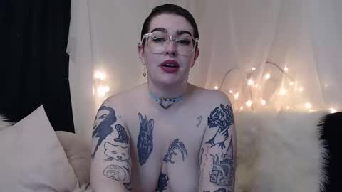 VIXIN online show from January 17, 2025, 7:38 pm